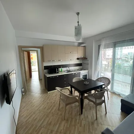 Charming Coastal Retreat Apartment Vlore Exterior photo
